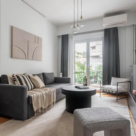Charming & Comfy 2bd In Acropolis Area By Upstreet Апартаменты