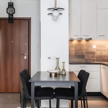 Charming & Comfy 2bd In Acropolis Area By Upstreet
