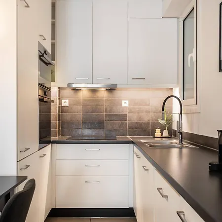 Charming & Comfy 2bd In Acropolis Area By Upstreet Афины